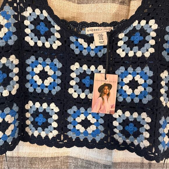 Sincerely Jules Blue Crochet Crop Top Size Medium - Picture 3 of 7